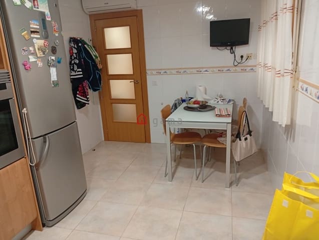 4 soveværelse Lejlighed til salg i Nules med garage - € 175.000 (Ref: 9443395)