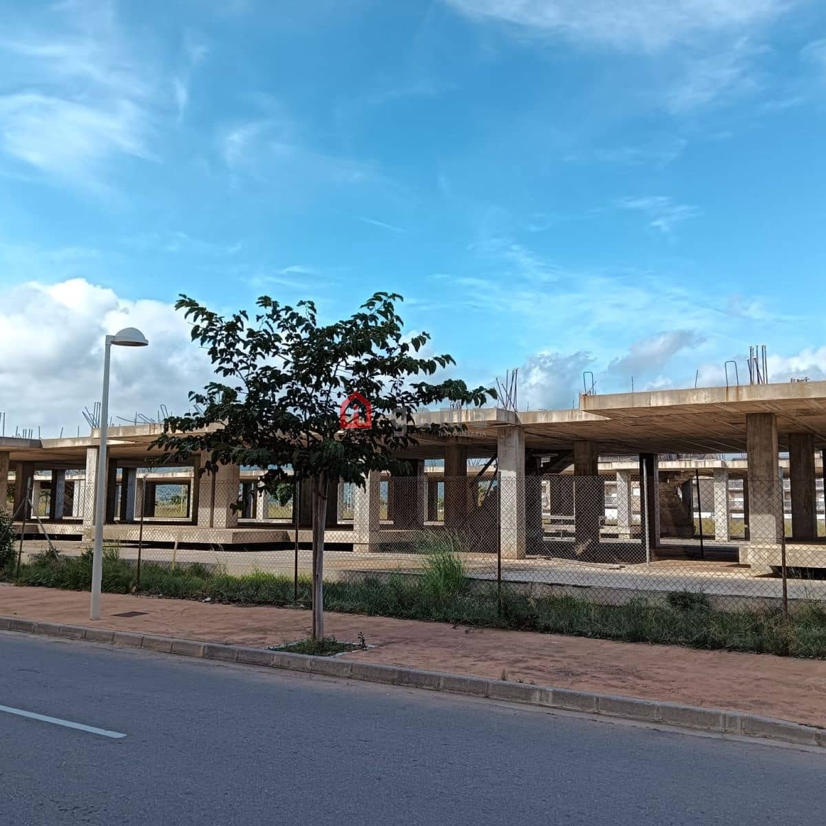 Ubebygd land til salgs i Cabanes - € 437 000 (Ref: 9456125)