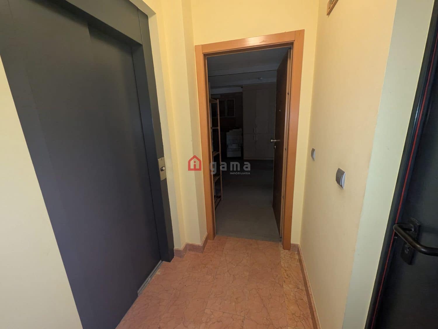 Gewerbe zu verkaufen in Castello de la Plana - 600.000 € (Ref: 9465549)