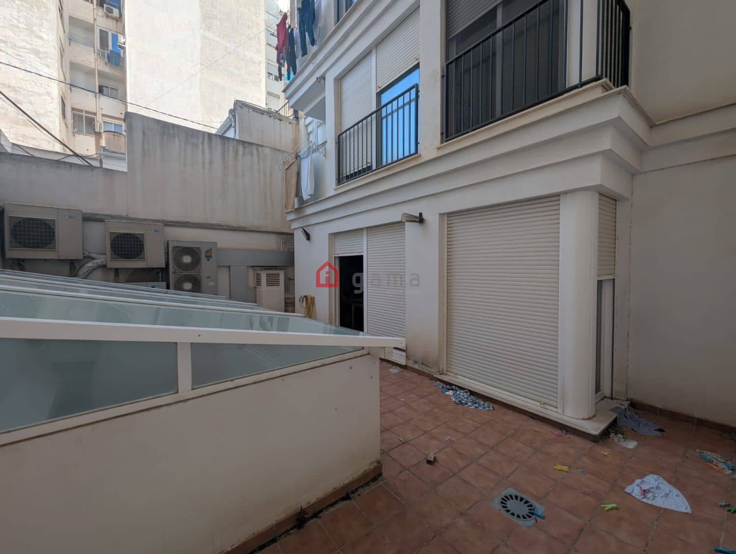 Gewerbe zu verkaufen in Castello de la Plana - 600.000 € (Ref: 9465549)