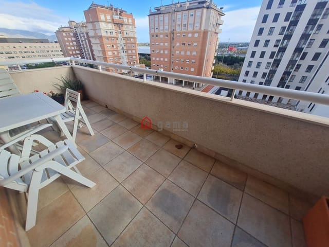 Piso de 4 habitaciones en Castelló de la Plana en alquiler - 1.200 € (Ref: 9465550)