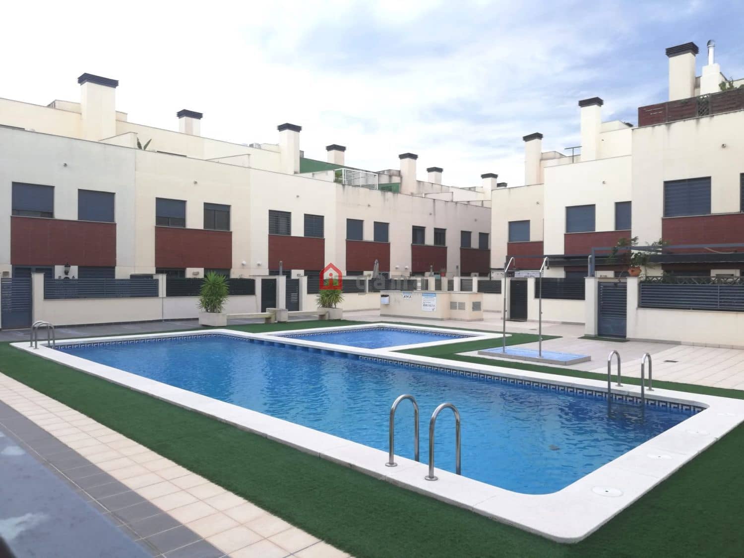 4 camera da letto Villetta a Schiera in vendita in Castello de la Plana - 394.000 € (Rif: 9479131)