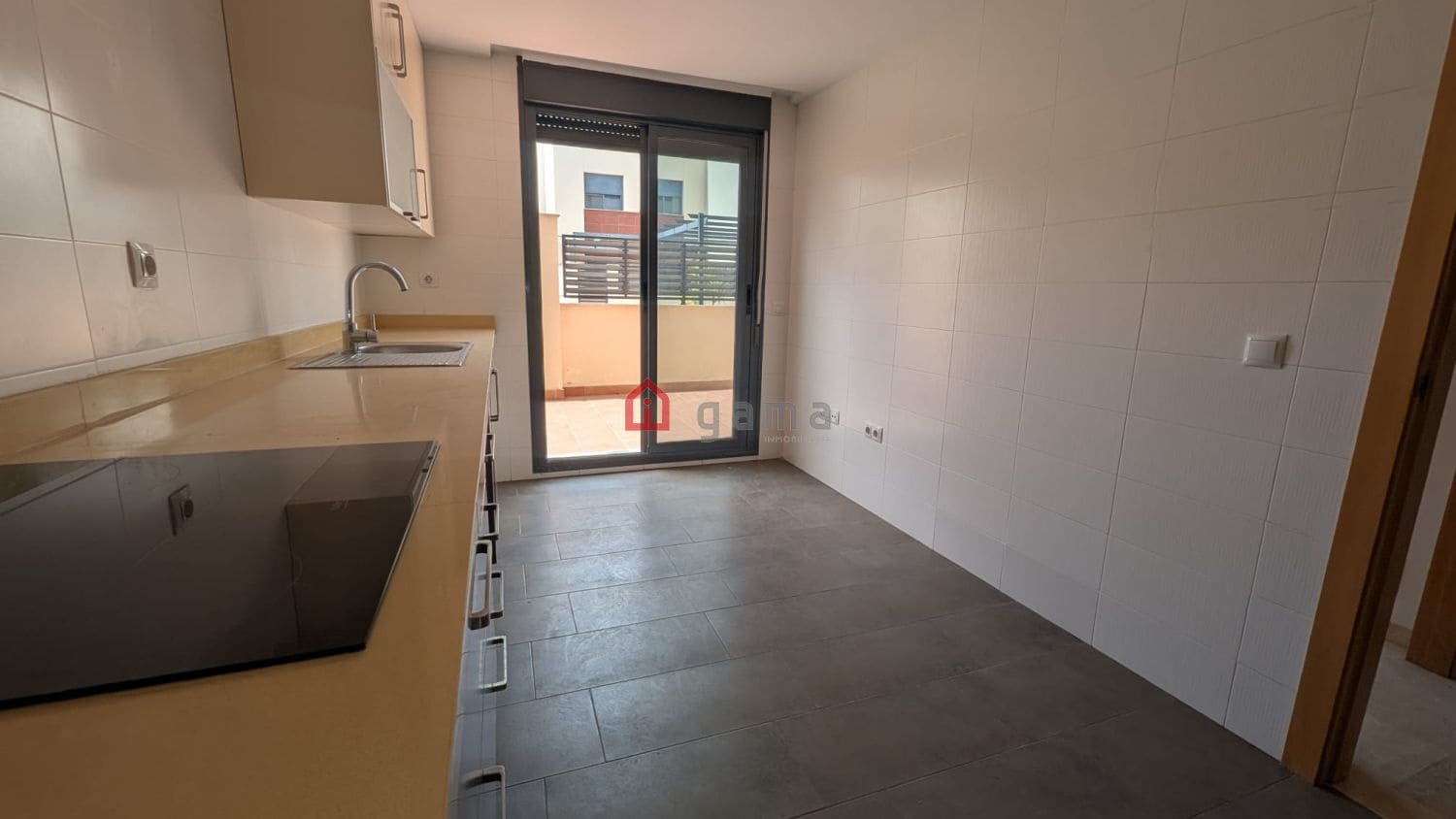 4 Zimmer Reihenhaus zu verkaufen in Castello de la Plana - 394.000 € (Ref: 9479131)