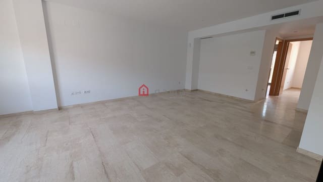 4 slaapkamer Rijtjeshuis te koop in Castelló de la Plana - € 394.000 (Ref: 9479131)