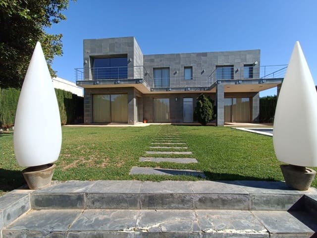 4 soverom Kjedet enebolig til salgs i Burriana / Borriana - € 640 000 (Ref: 9504412)