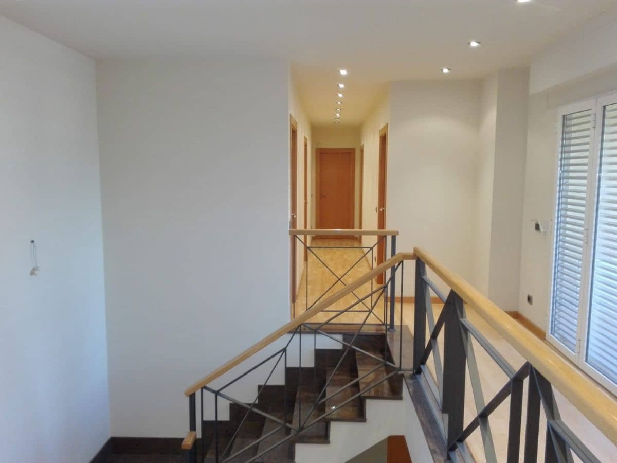 5 sypialnia Dom blizniak na sprzedaż w Les Alqueries / Alquerias del Nino Perdido z garażem - 900 000 € (Ref: 9513174)