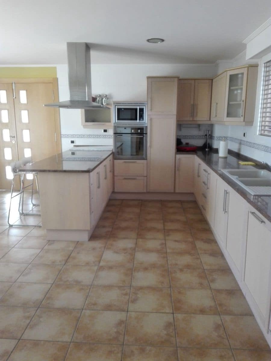 5 sypialnia Dom blizniak na sprzedaż w Les Alqueries / Alquerias del Nino Perdido z garażem - 900 000 € (Ref: 9513174)