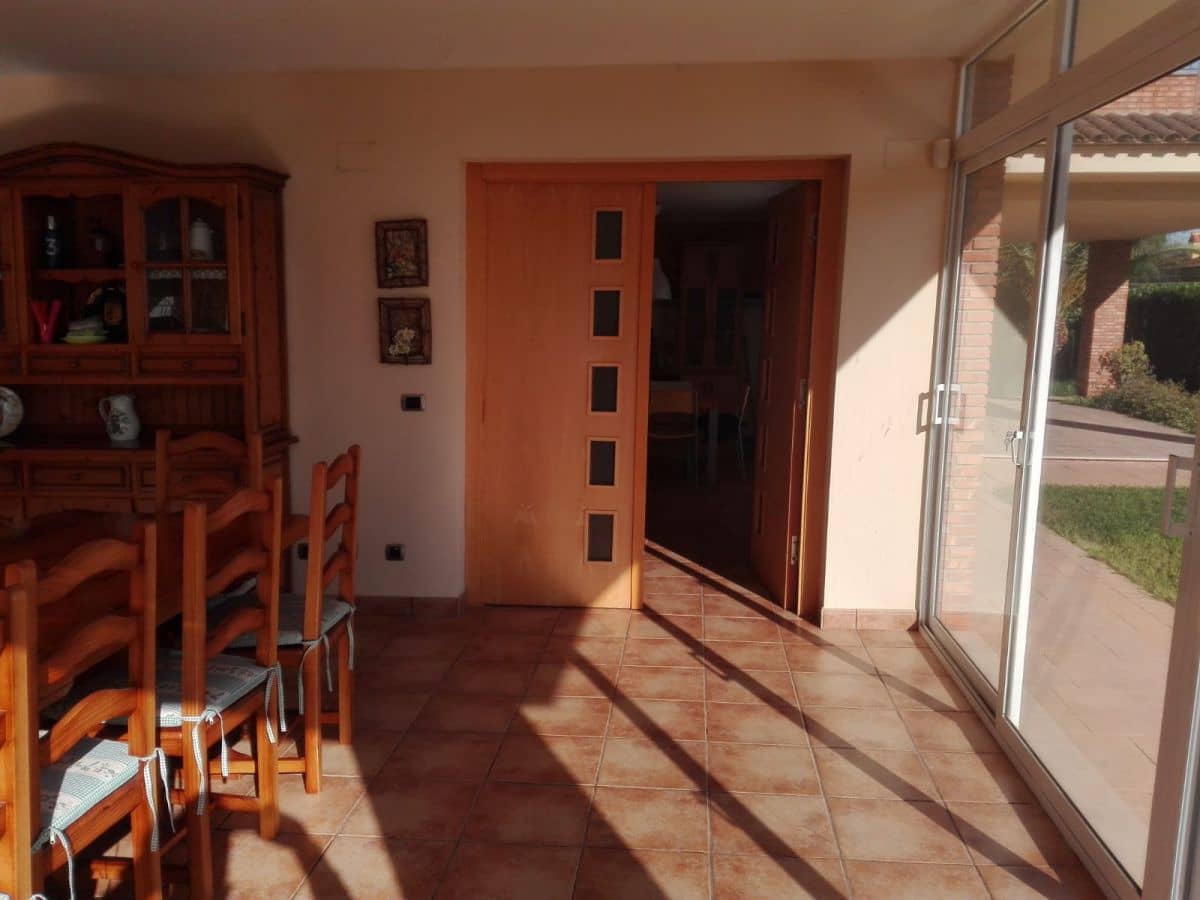 5 sypialnia Dom blizniak na sprzedaż w Les Alqueries / Alquerias del Nino Perdido z garażem - 900 000 € (Ref: 9513174)