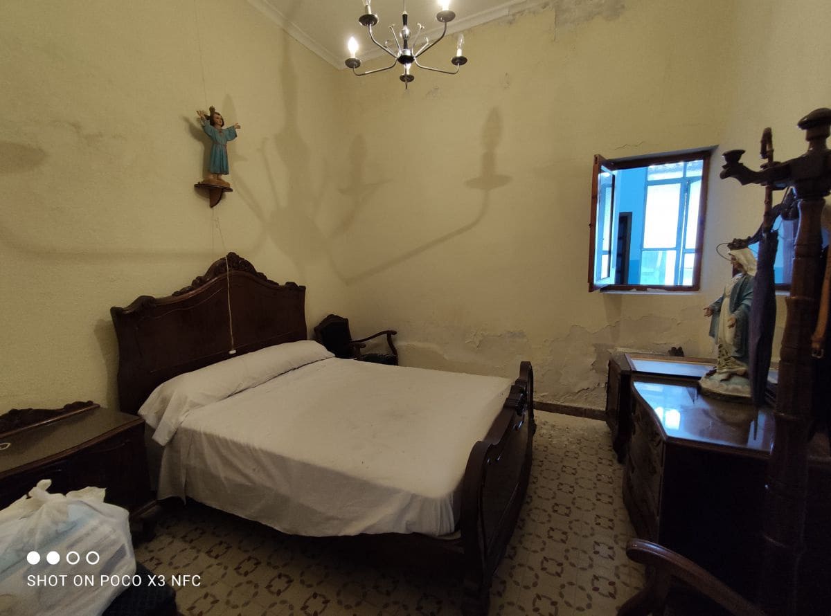 5 soverom Hus til salgs i La Vall d'Uixo - € 160 000 (Ref: 9513176)