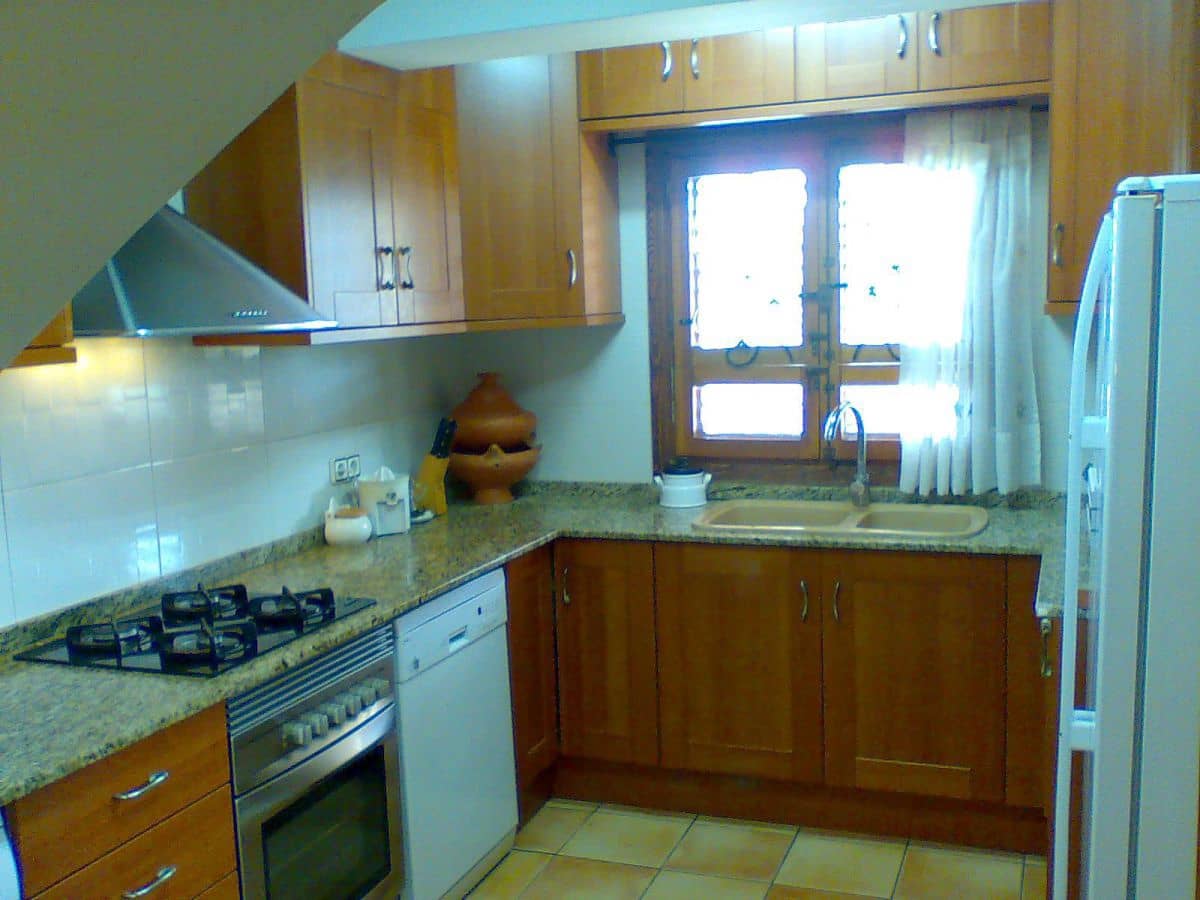 4 bedroom Semi-detached Villa for sale in El Grau de Castello with garage - € 333,000 (Ref: 9513177)