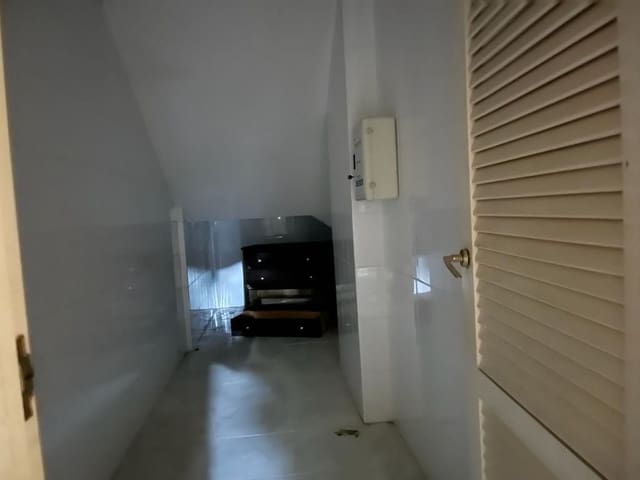 Dom blizniak na sprzedaż w La Vall d'Uixó - 325 000 € (Ref: 9513178)