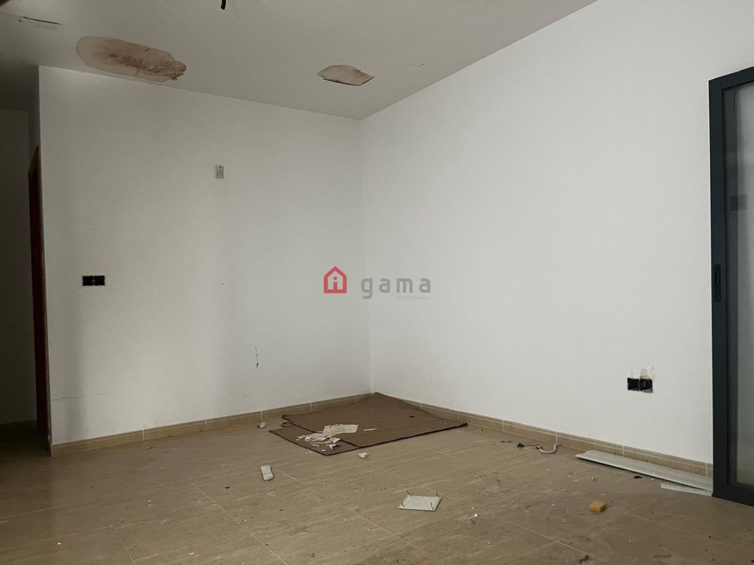 3 Zimmer Reihenhaus zu verkaufen in Vinaros mit Garage - 199.000 € (Ref: 9513225)