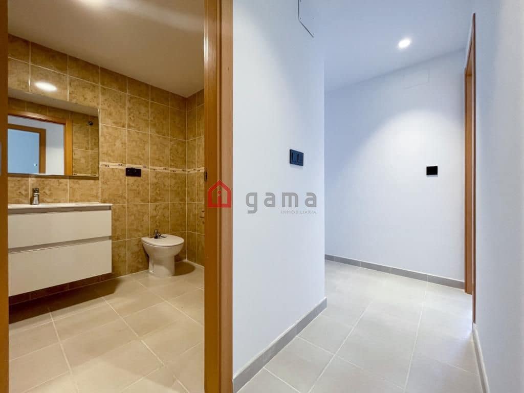 4 slaapkamer Penthouse te koop in La Vall d'Uixo met garage - € 191.000 (Ref: 9524083)