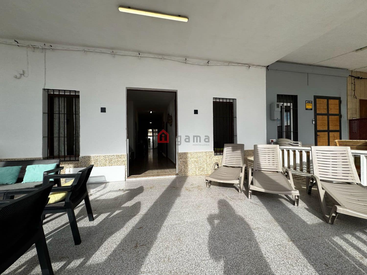 5 bedroom Villa for sale in Nules - € 325,000 (Ref: 9561550)