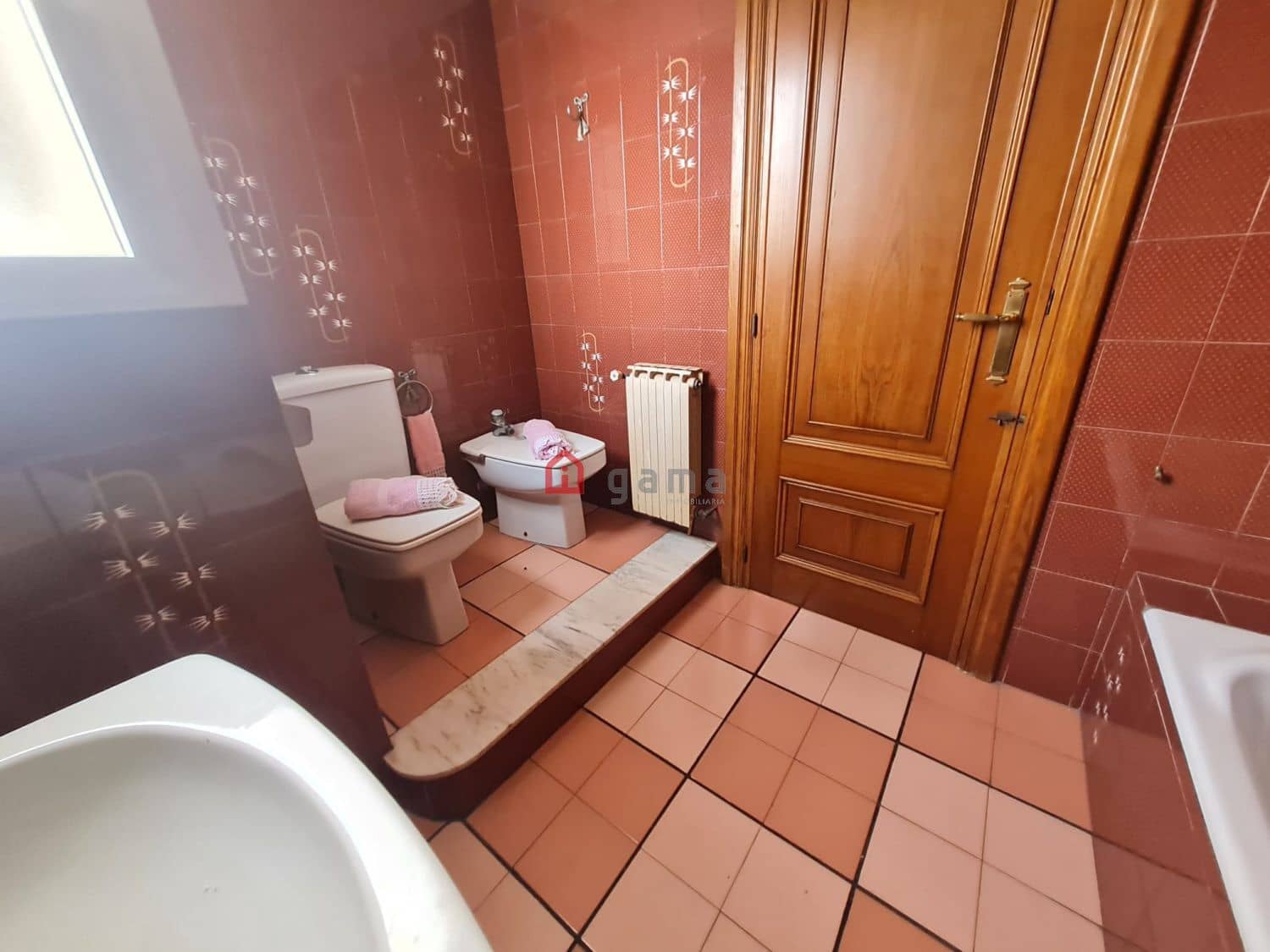 6 bedroom Apartment for sale in Castello de la Plana - € 270,000 (Ref: 9574150)