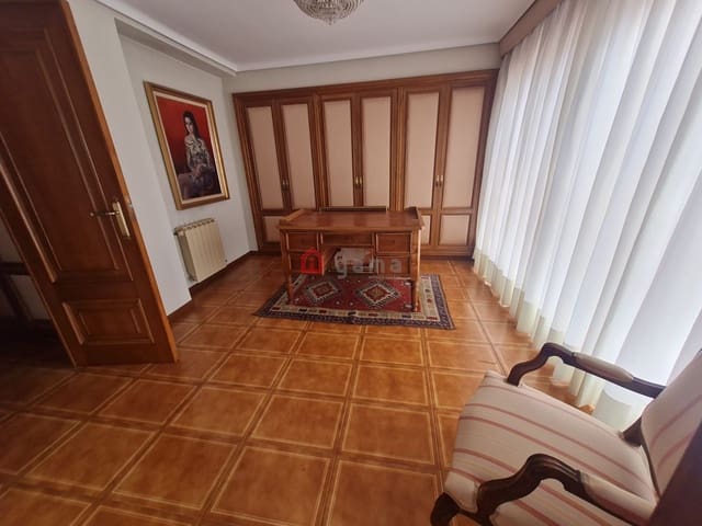 6 soverom Leilighet til salgs i Centro, Castelló de la Plana - € 270 000 (Ref: 9574150)