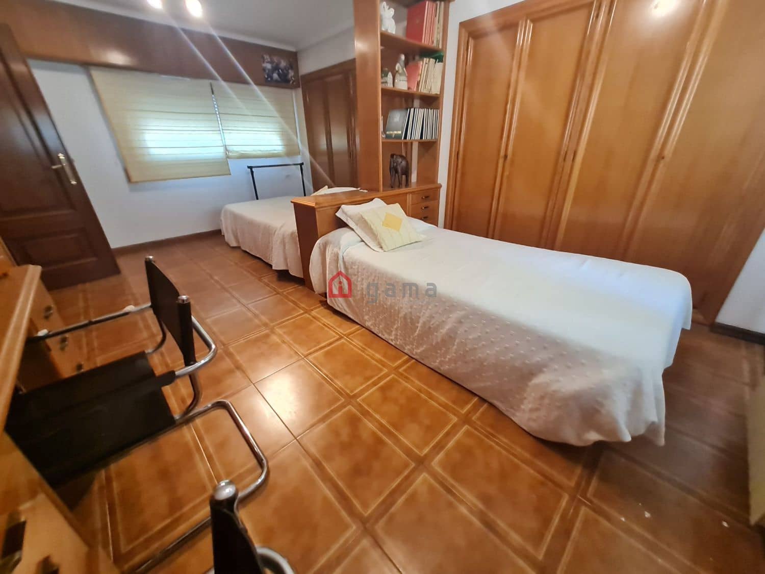 6 bedroom Apartment for sale in Castello de la Plana - € 270,000 (Ref: 9574150)