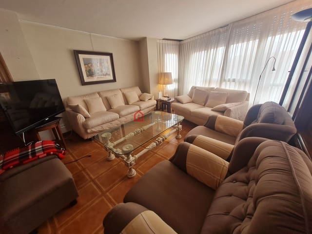 6 slaapkamer Appartement te koop in Centro, Castelló de la Plana - € 270.000 (Ref: 9574150)