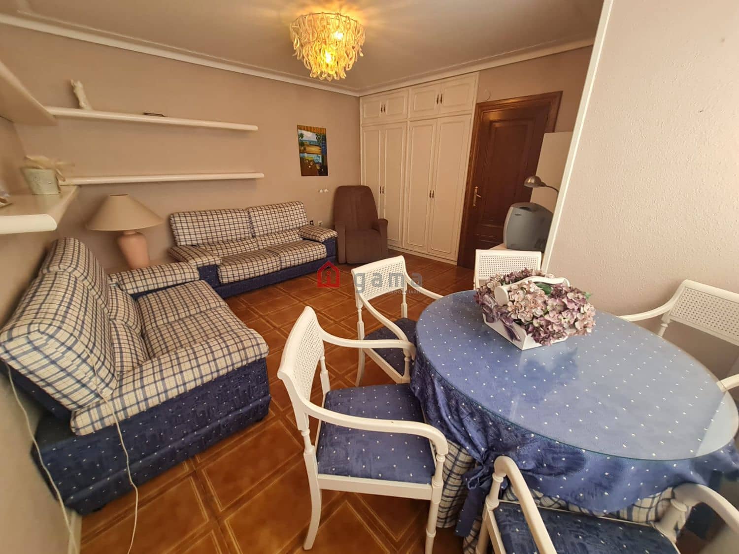 6 bedroom Apartment for sale in Castello de la Plana - € 270,000 (Ref: 9574150)