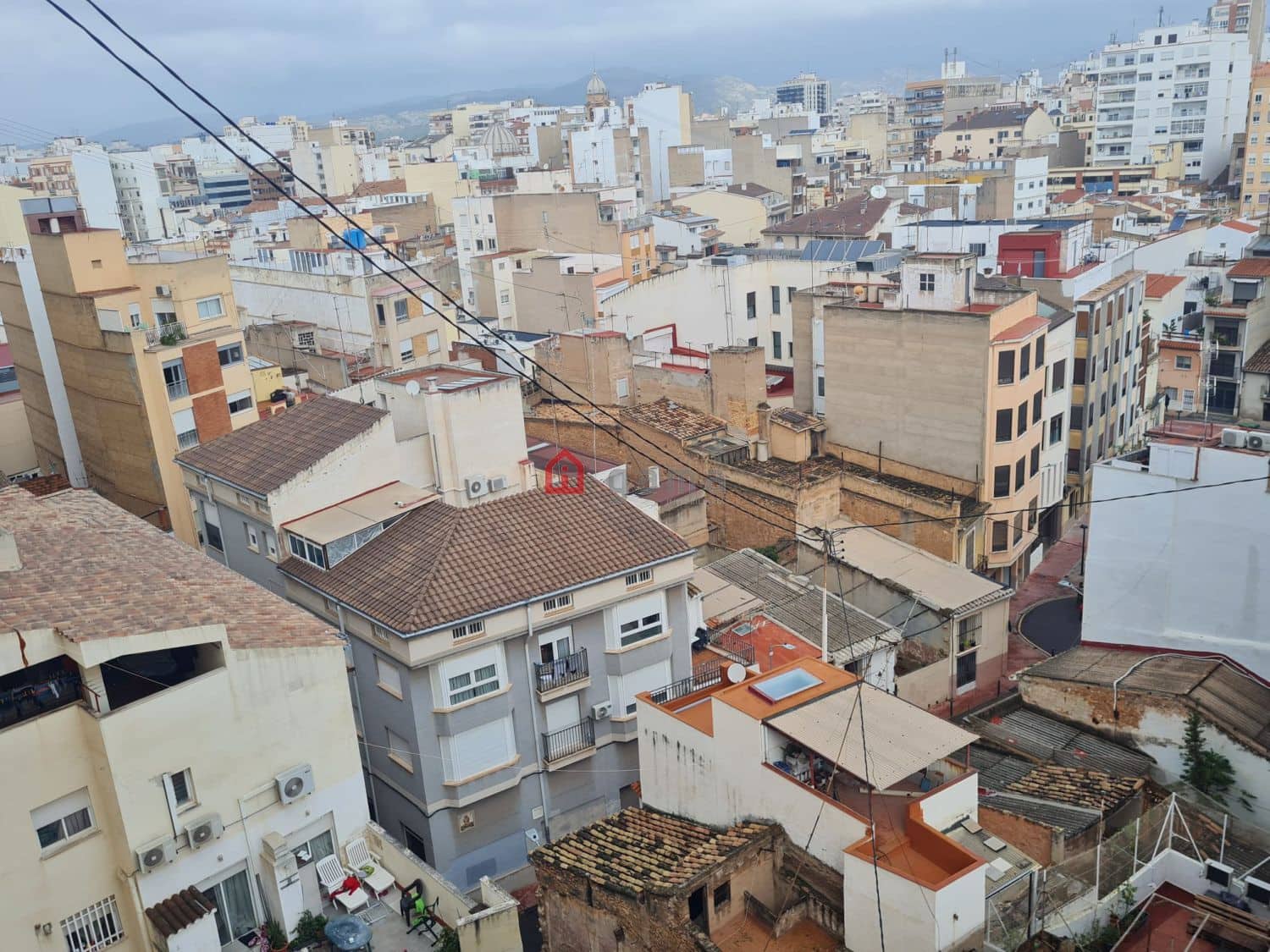 6 bedroom Apartment for sale in Castello de la Plana - € 270,000 (Ref: 9574150)