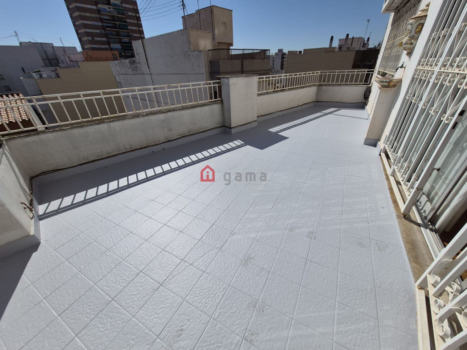 6 sovrum Lägenhet till salu i Castello de la Plana - 270 000 € (Ref: 9574150)