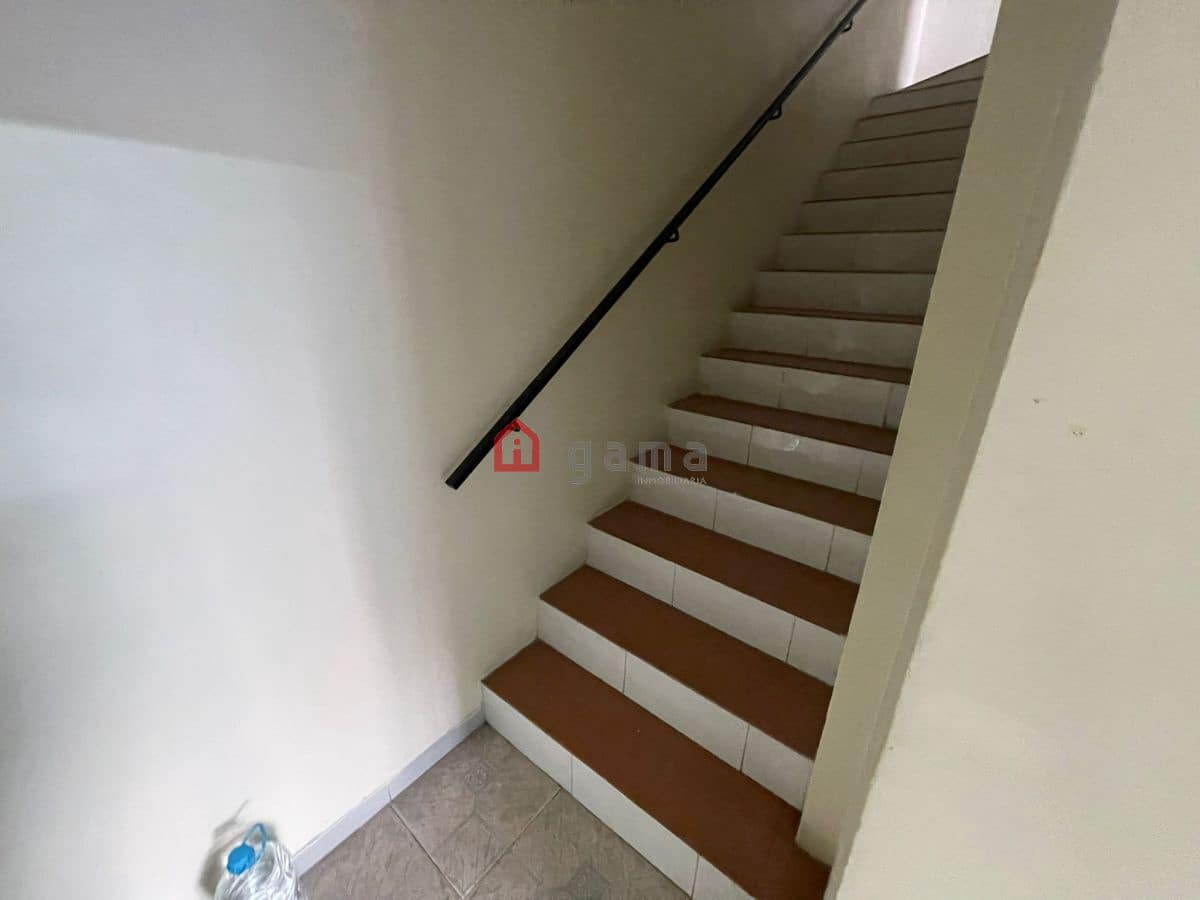 Commerciale in vendita in Castello de la Plana - 80.000 € (Rif: 9574152)