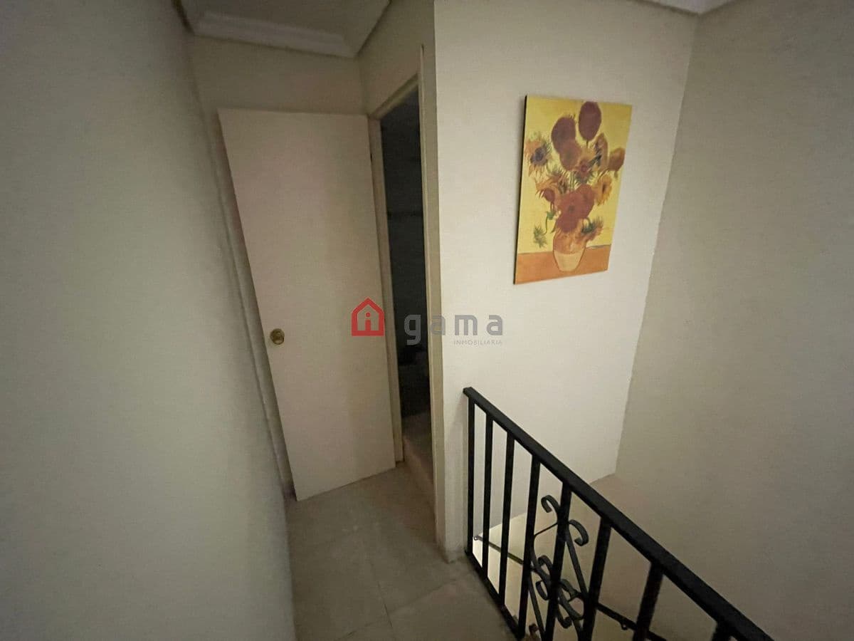 Commerciale in vendita in Castello de la Plana - 80.000 € (Rif: 9574152)