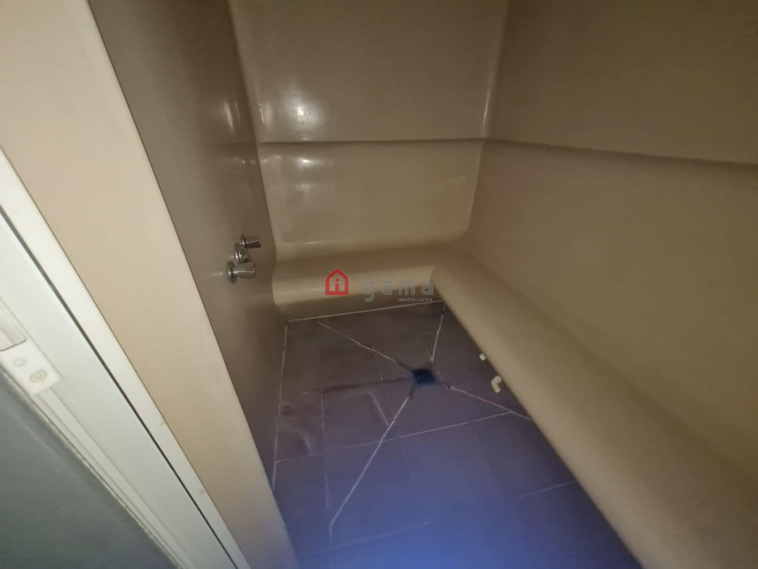 2 sypialnia Komercyjne na sprzedaż w Castello de la Plana - 221 000 € (Ref: 9594820)