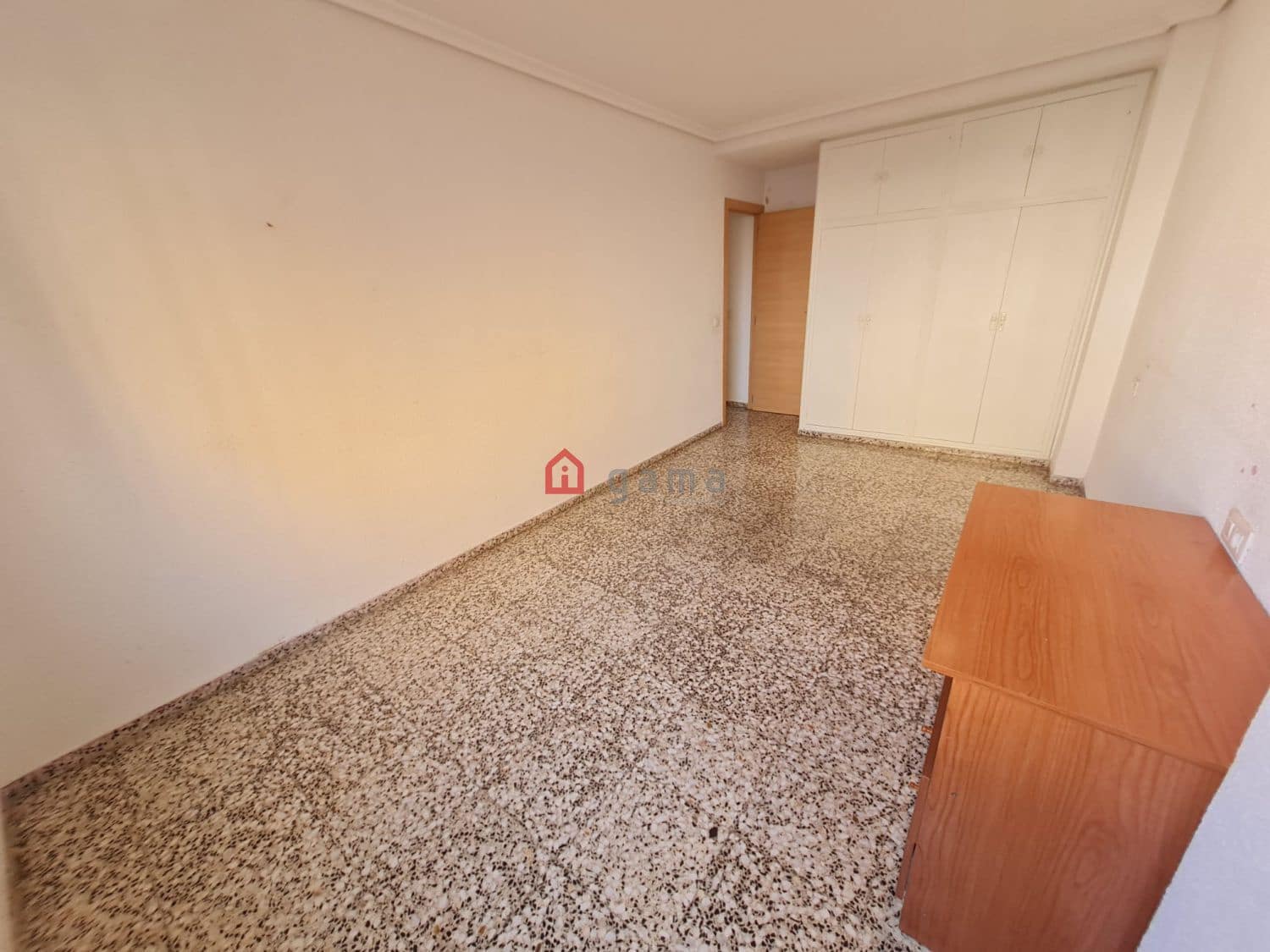 4 soverom Leilighet til salgs i Castello de la Plana - € 139 000 (Ref: 9607914)