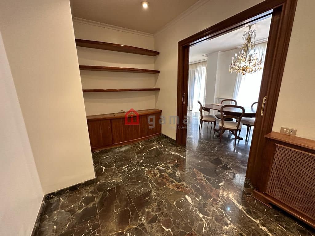 3 Zimmer Apartment zu verkaufen in Castello de la Plana mit Garage - 299.000 € (Ref: 9625441)