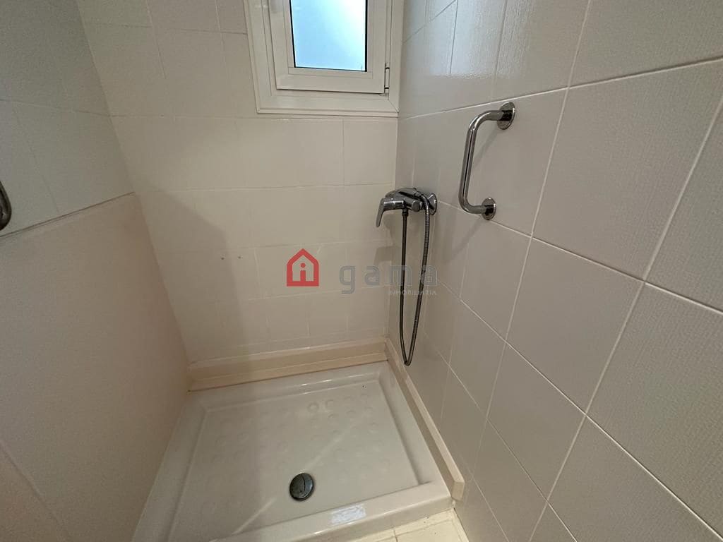 3 Zimmer Apartment zu verkaufen in Castello de la Plana mit Garage - 299.000 € (Ref: 9625441)