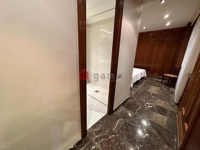 3 soveværelse Lejlighed til salg i Centro, Castelló de la Plana med garage - € 299.000 (Ref: 9625441)