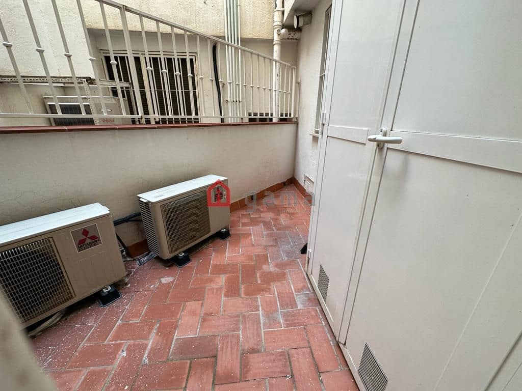 3 Zimmer Apartment zu verkaufen in Castello de la Plana mit Garage - 299.000 € (Ref: 9625441)