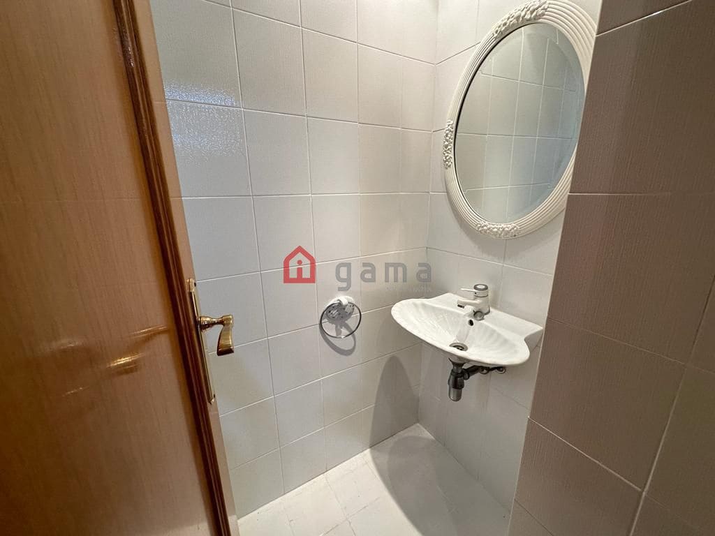 3 Zimmer Apartment zu verkaufen in Castello de la Plana mit Garage - 299.000 € (Ref: 9625441)