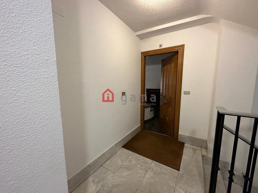 3 Zimmer Apartment zu verkaufen in Castello de la Plana mit Garage - 299.000 € (Ref: 9625441)