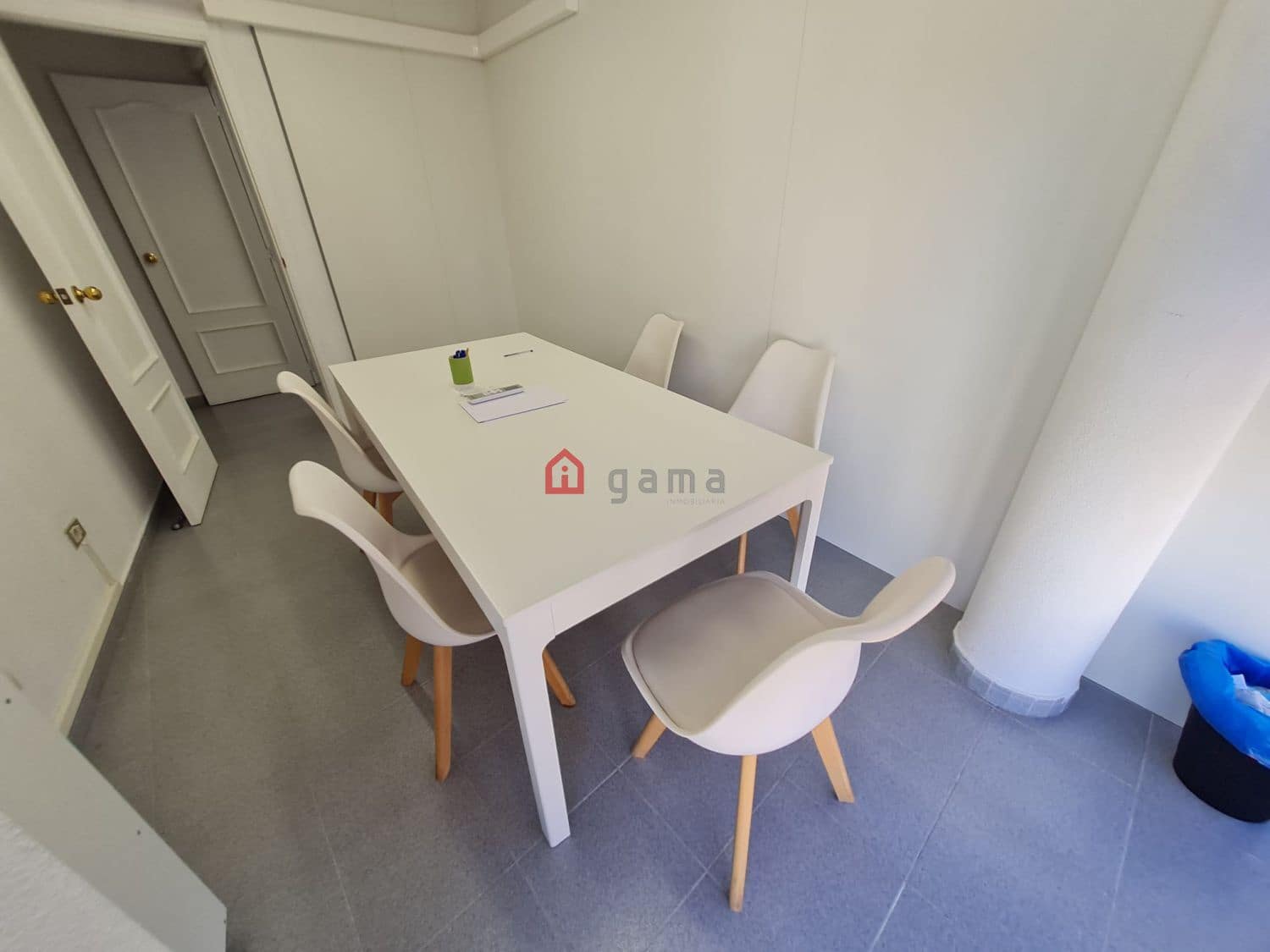 3 sovrum Kontor att hyra i Castello de la Plana - 600 € (Ref: 9627391)