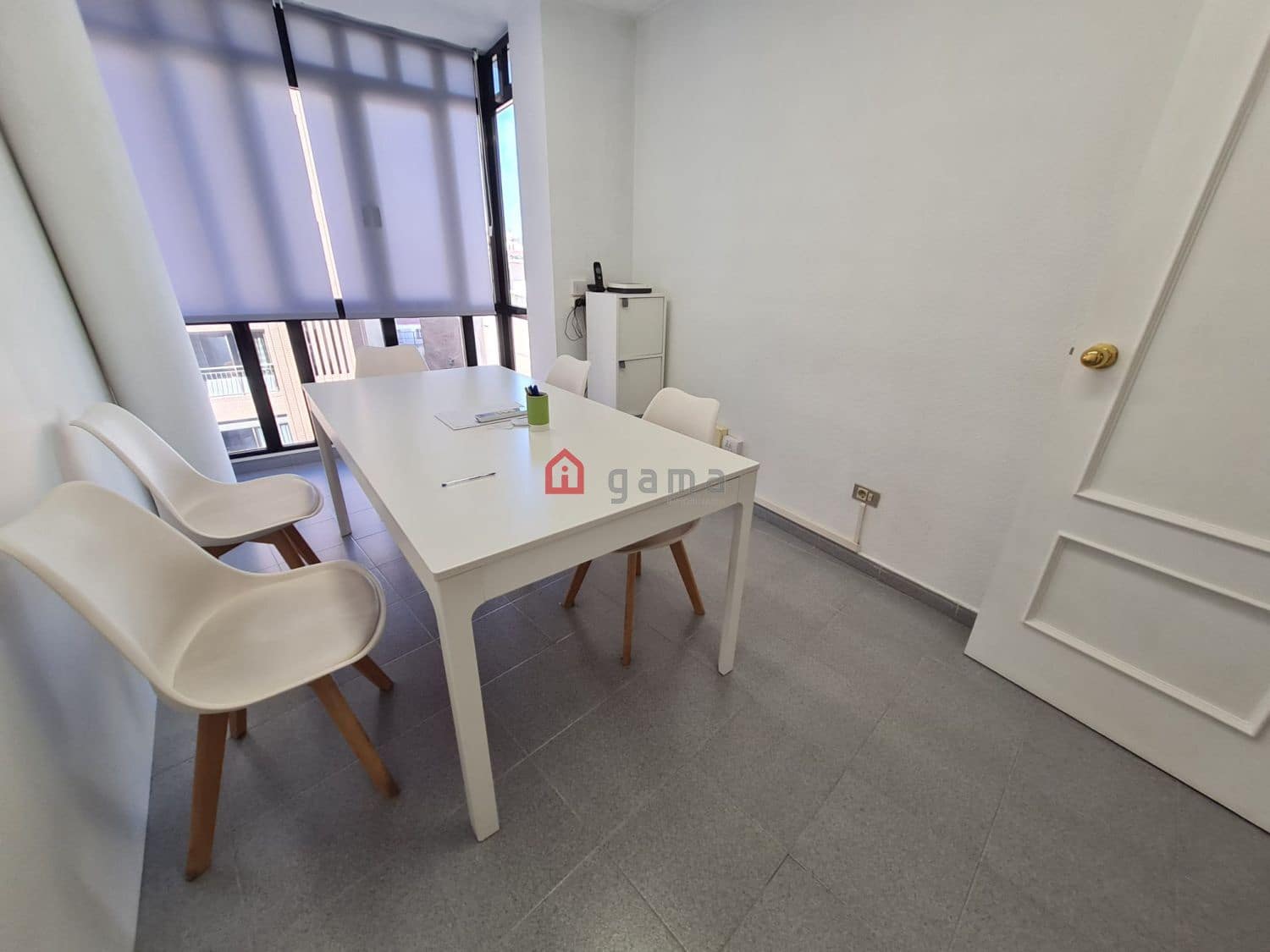 3 sovrum Kontor att hyra i Castello de la Plana - 600 € (Ref: 9627391)