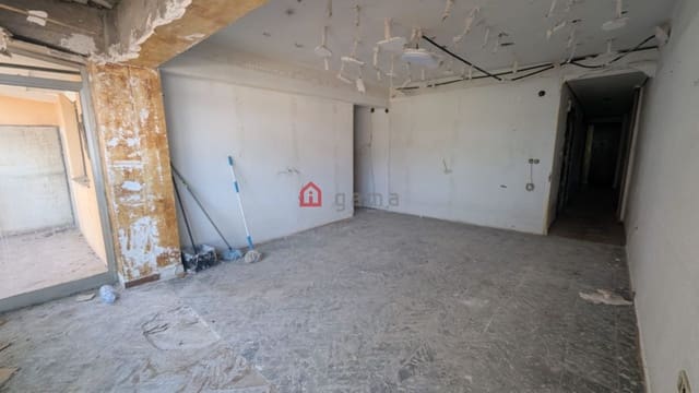 4 bedroom Flat for sale in Norte, Castelló de la Plana - € 159,000 (Ref: 9647915)