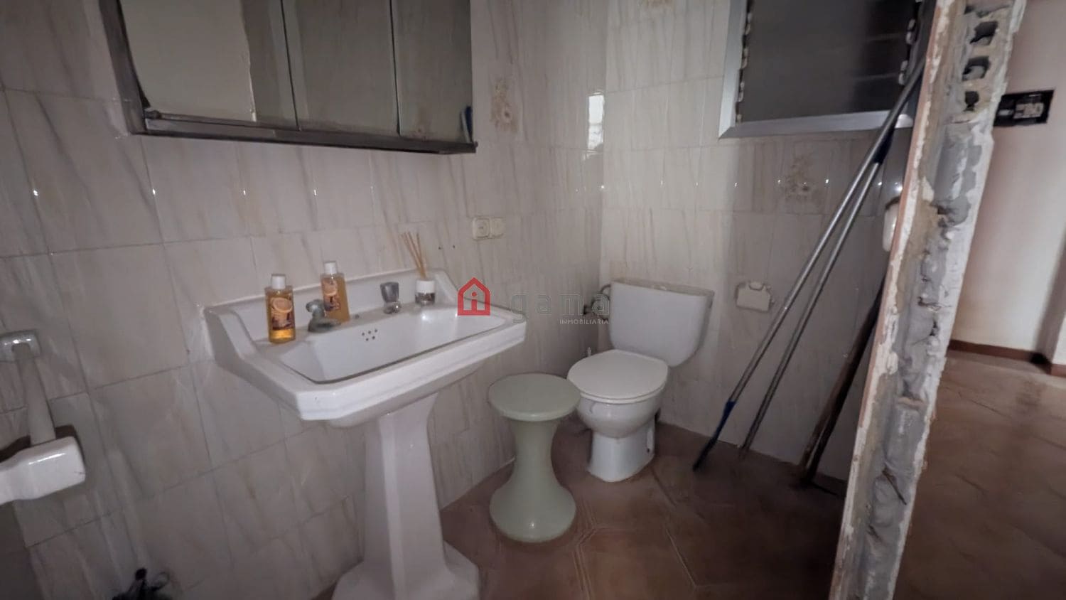 4 bedroom Flat for sale in Castello de la Plana - € 159,000 (Ref: 9647915)