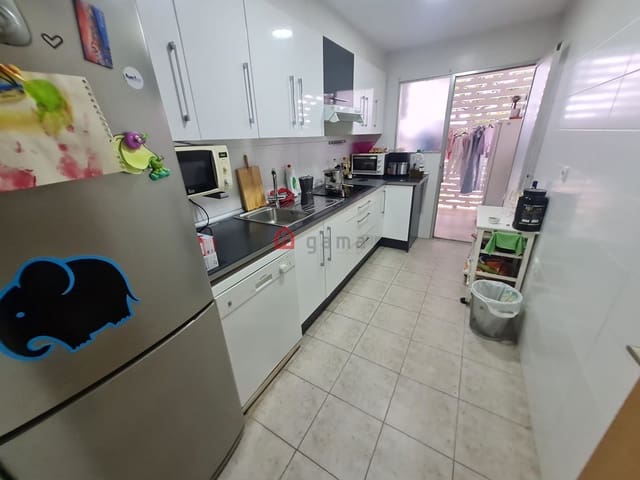 3 bedroom Apartment for sale in Benicàssim with garage - € 260,000 (Ref: 9655812)