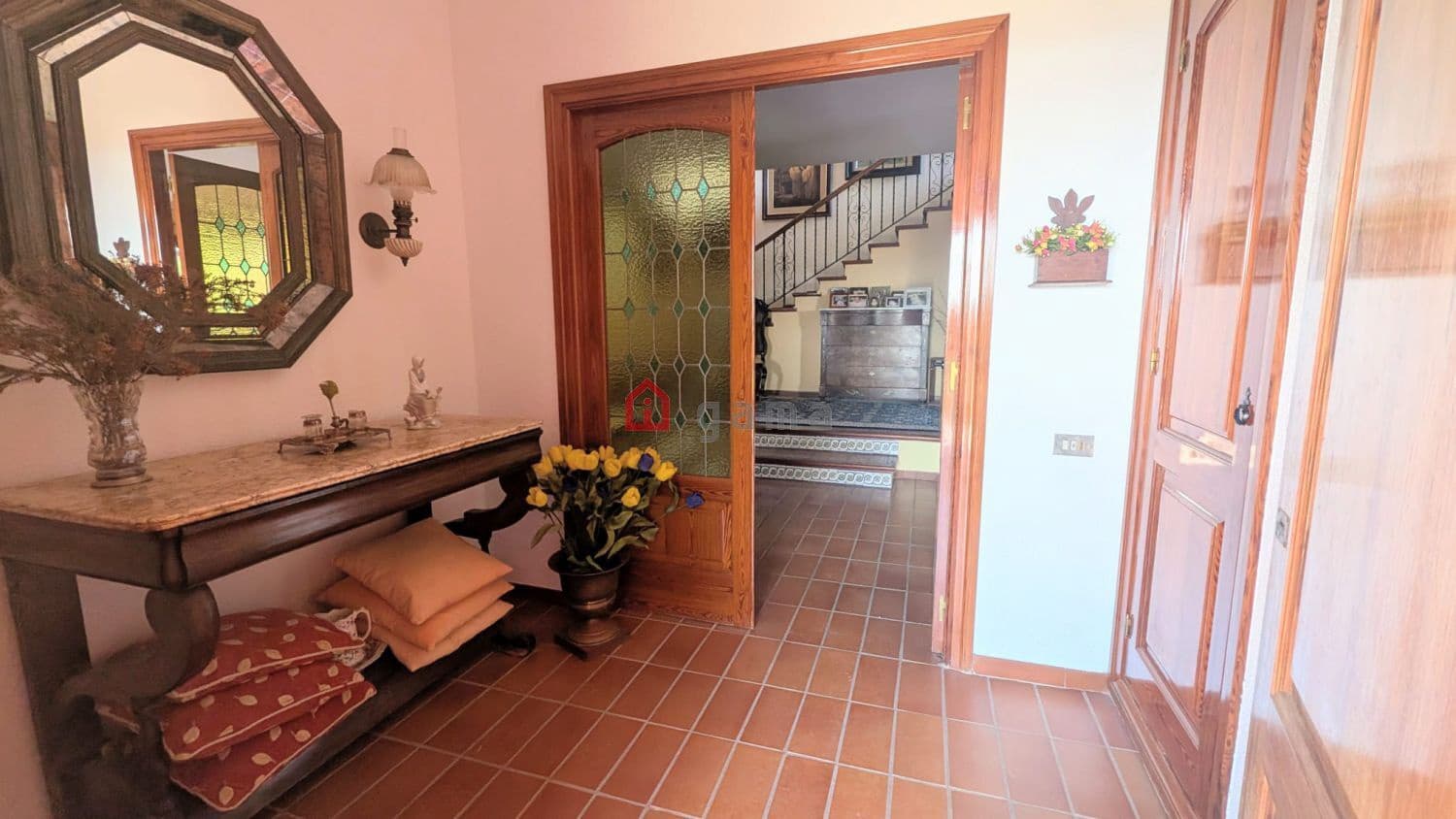 6 slaapkamer Halfvrijstaande villa te huur in Borriol met garage - € 2.500 (Ref: 9714670)