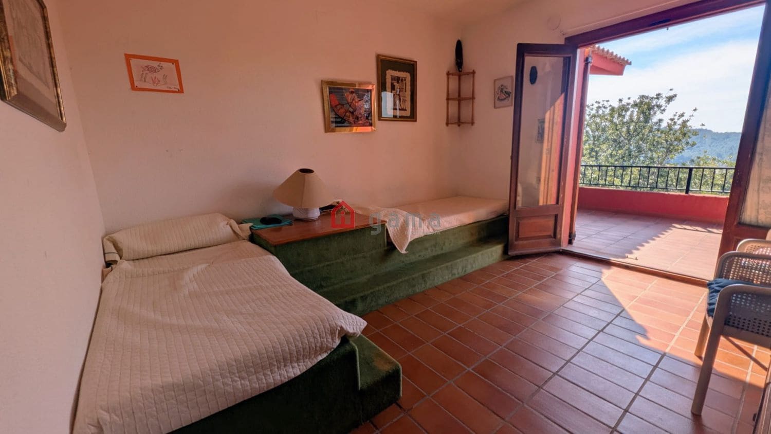 6 slaapkamer Halfvrijstaande villa te huur in Borriol met garage - € 2.500 (Ref: 9714670)