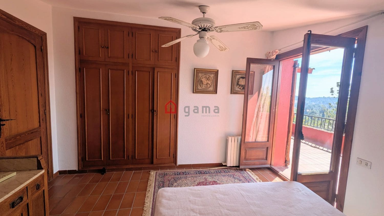 6 slaapkamer Halfvrijstaande villa te huur in Borriol met garage - € 2.500 (Ref: 9714670)