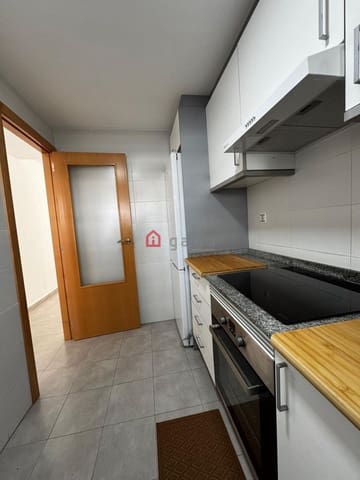 2 slaapkamer Appartement te huur in Moncofa met garage - € 850 (Ref: 9726504)