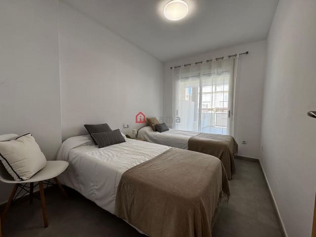 2 slaapkamer Appartement te huur in Moncofa met garage - € 850 (Ref: 9726504)