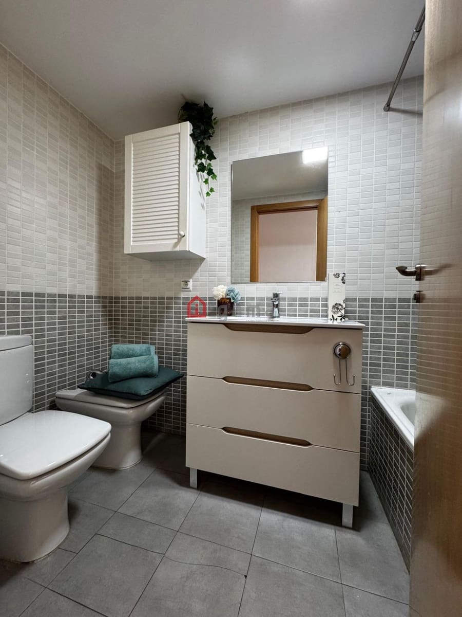 2 bedroom Apartment for rent in Moncofa with garage - € 850 (Ref: 9726504)