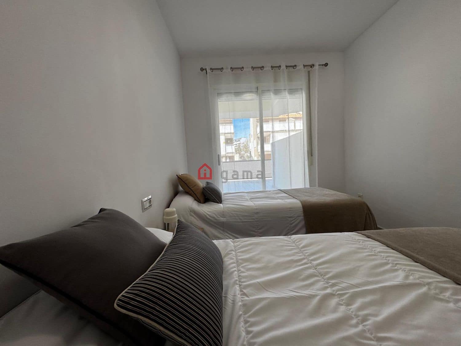 2 bedroom Apartment for rent in Moncofa with garage - € 850 (Ref: 9726504)