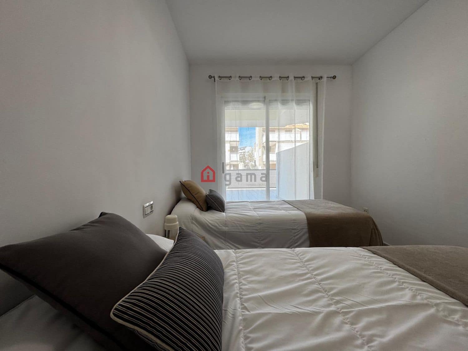 2 bedroom Apartment for rent in Moncofa with garage - € 850 (Ref: 9726504)