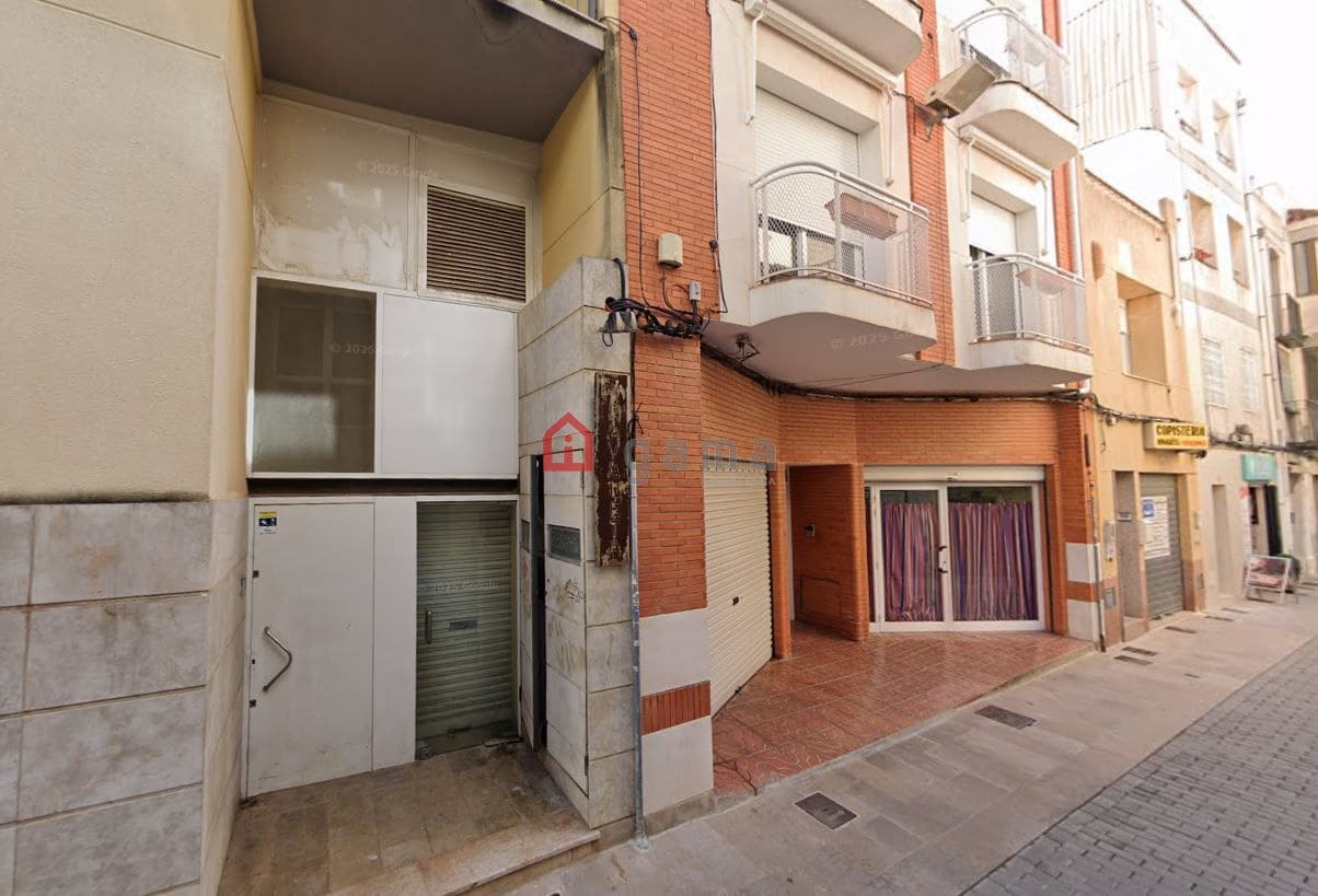 Local Comercial de 5 habitaciones en Vinaròs en venta - 209.000 € (Ref: 9743208)
