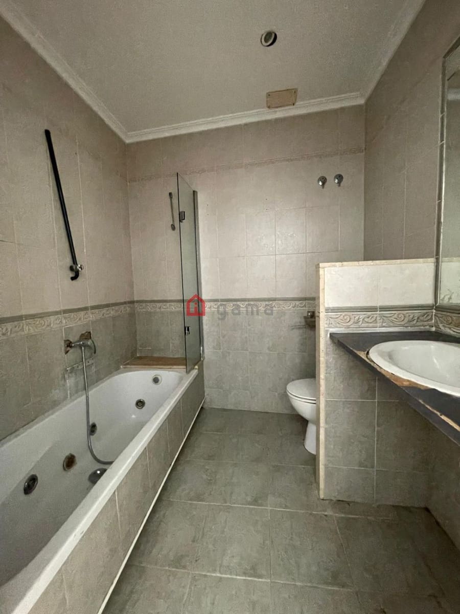 Local Comercial de 5 habitaciones en Vinaròs en venta - 209.000 € (Ref: 9743208)
